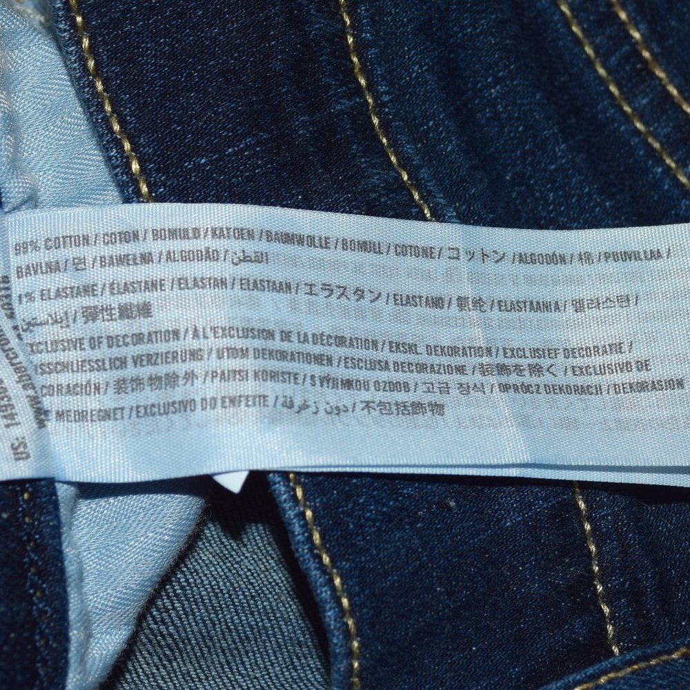 Abercrombie & Fitch Cuffed Denim Jean Shorts - Size 2 - 26 Waist - Picture 7 of 10